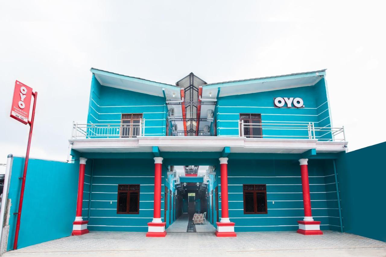 Oyo 1978 Pondok Indah Residence 메단 외부 사진